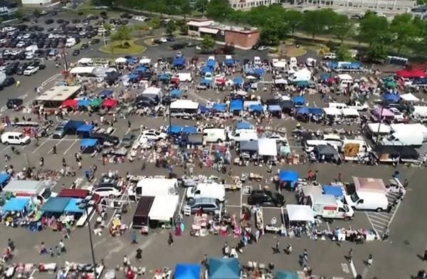 FRANKLIN MILLS FLEA MARKET IS ON EVERY SUNDAY NOW THRU NOVEMBER!