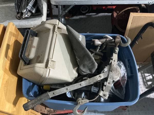 Final garage - moving sale