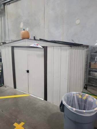 Indoor/outdoor shed