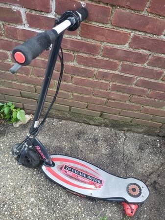 Electric Razor Scooter (Motorized)