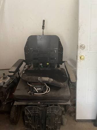 Electrical wheelchair