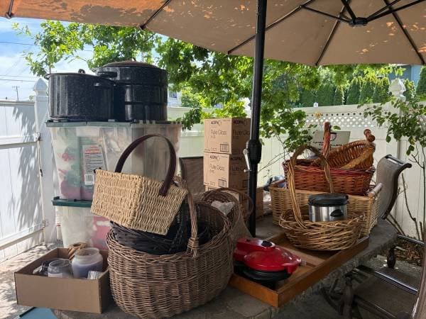 Garage Sale @ The Giraffe House