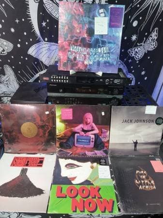 Vinyl Records, CD'S. CASSETTE, 8 Track Sale