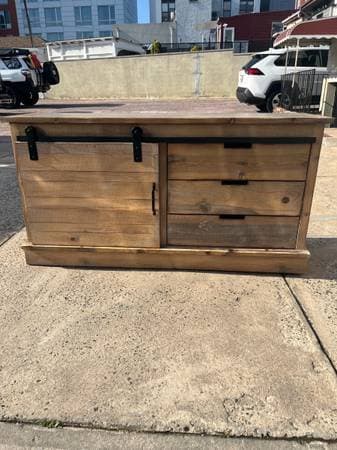 FURNITURE SALE WOODSIDE (delivery extra)
