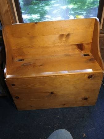 Estate / Garage Sale - Newport