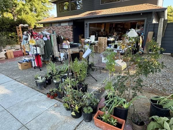 Garage Sale TODAY Sunday 6/14
