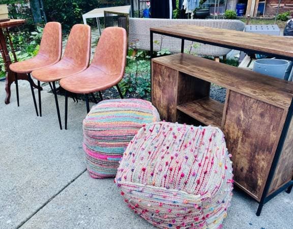 YARD SALE*FURNITURE&HOUSEHOLD,NEW&VTG CLOTHES,VHS TAPES&VIDEO GAMES
