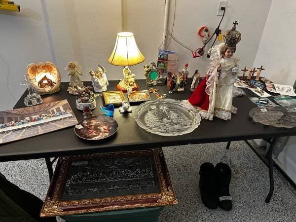 Community Yard Sale Saturday Only Agave Crest