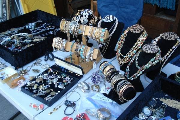 Garage sale Saturday 9 am 5725 Judith st 95123
