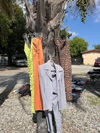 Yard sale para señoritas