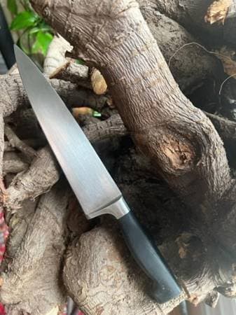Knives Sharpened by expert Saturday/Sunday Garage Sale