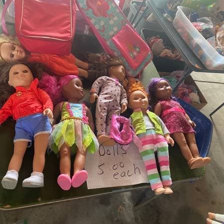 Multi family garage sale